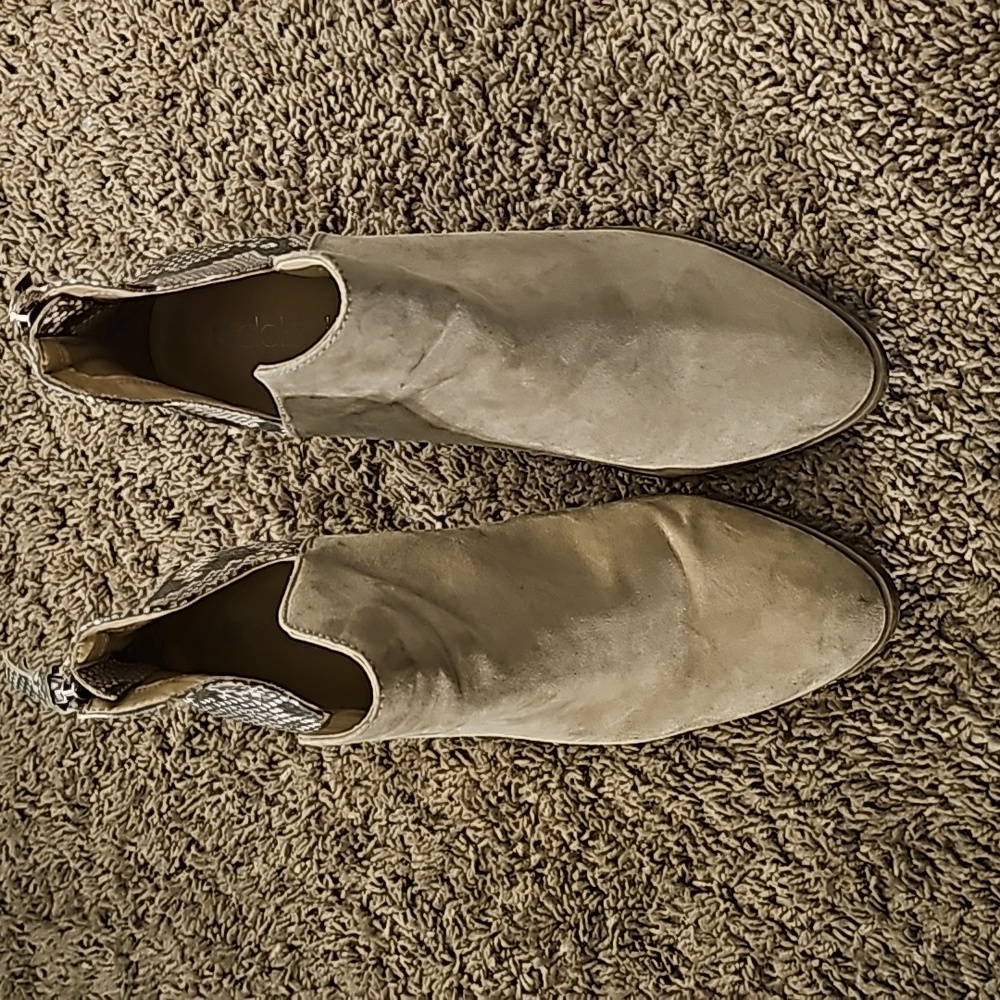 Size 10 women's ankle booties suede/snake